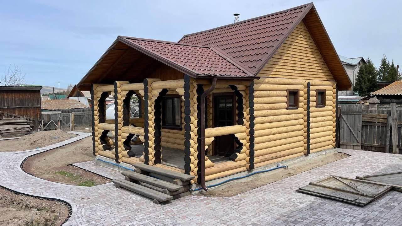 отшлифованный дом из бруса